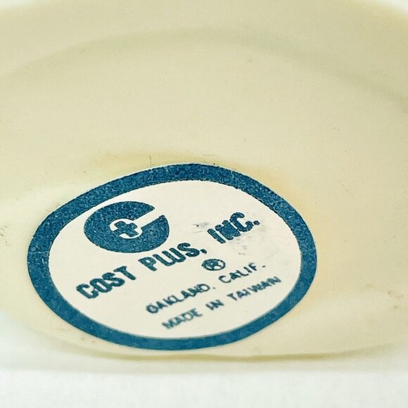 Vintage White Angel With Wings Holding Lamb Christmas Ornament Ceramic Taiwan - Picture 12 of 13